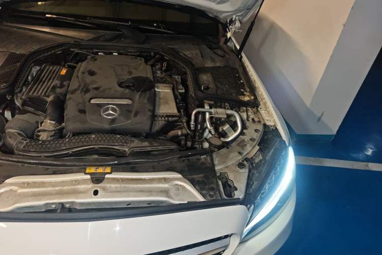 Used Mercedes-Benz C-Class 2018 C 200 Coupe Engine Bay Left