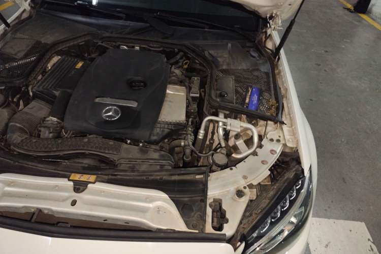 Used Mercedes-Benz C-Class 2018 C 200 Coupe Engine Bay Left