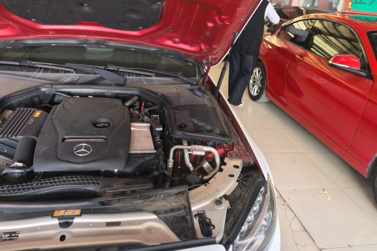 Used Mercedes-Benz C-Class 2018 C 180 L Fashion Edition Sport Version Engine Bay Left