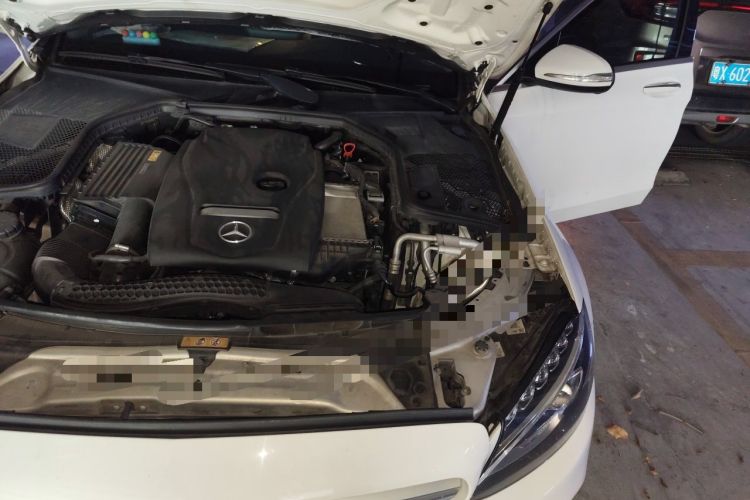 Used Mercedes-Benz C-Class 2018 C 180 L Fashion Edition Sport Version Engine Bay Left