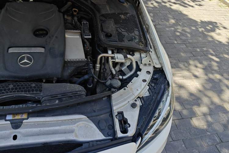 Used Mercedes-Benz C-Class 2018 C 200 L Sport Edition Achievement Special Edition Engine Bay Left
