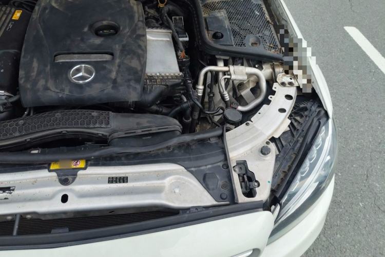 Used Mercedes-Benz C-Class 2018 C 200 L Sport Edition Engine Bay Left