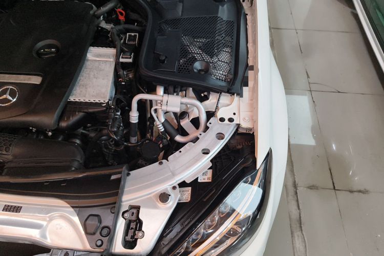Used Mercedes-Benz C-Class 2018 C 180 L Fashion Edition Sport Version Engine Bay Left