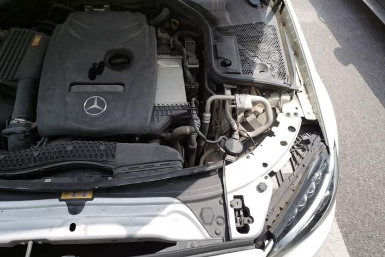 Used Mercedes-Benz C-Class 2018 C 200 Coupe Engine Bay Left