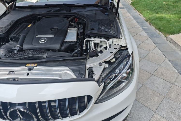 Used Mercedes-Benz C-Class 2018 C 180 L Fashion Edition Sport Version Engine Bay Left