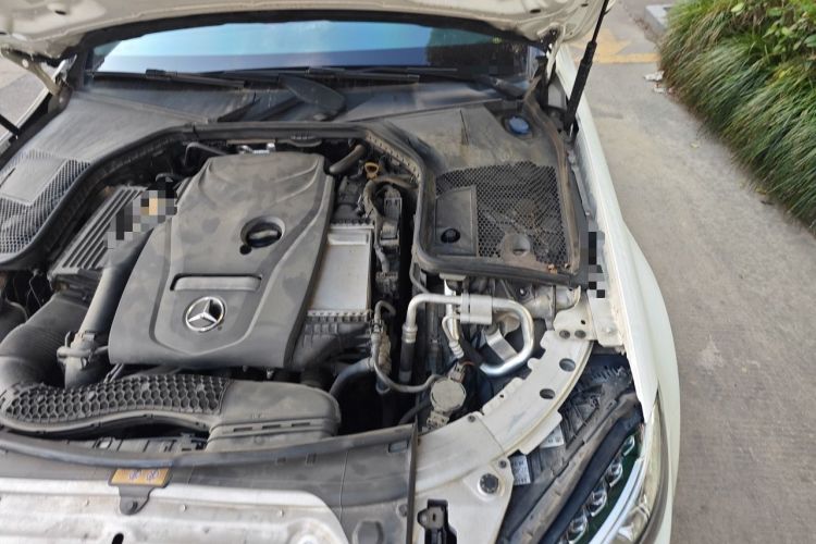 Used Mercedes-Benz C-Class 2018 C 200 L Sport Edition Engine Bay Left