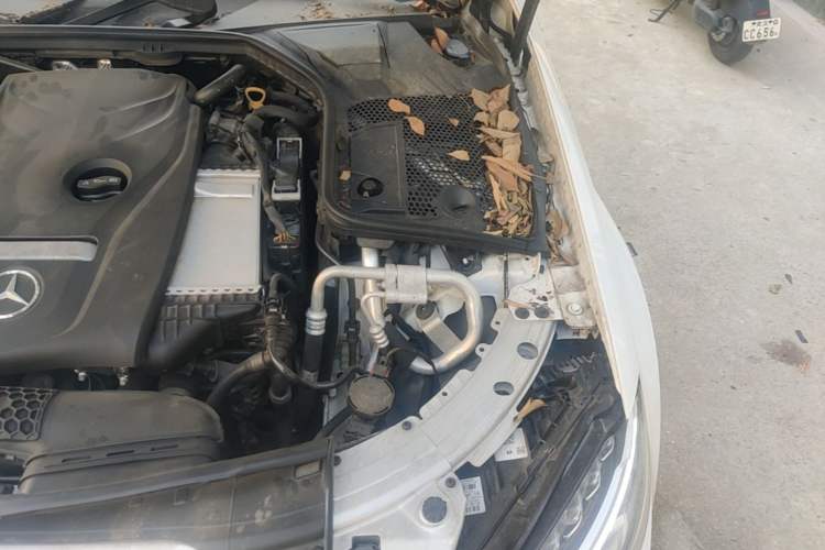 Used Mercedes-Benz C-Class 2018 C 200 L Sport Edition Engine Bay Left