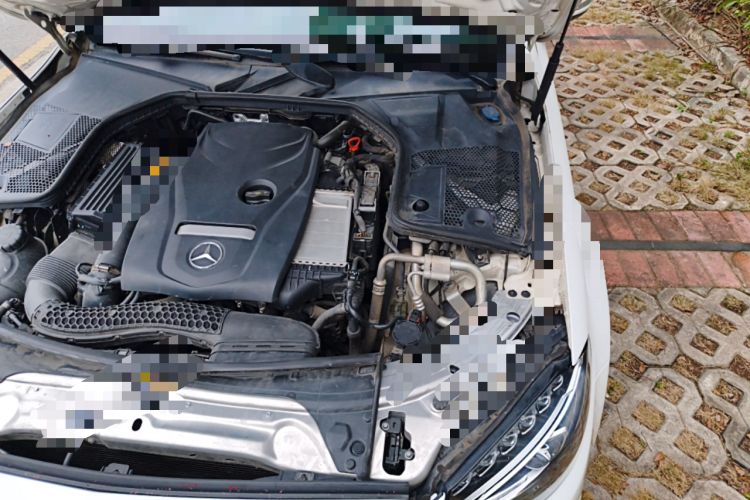 Used Mercedes-Benz C-Class 2018 C 180 L Fashion Edition Sport Version Engine Bay Left
