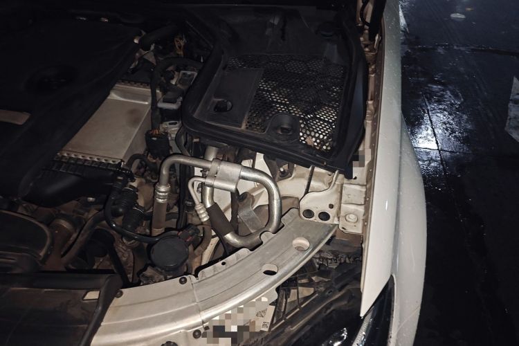 Used Mercedes-Benz C-Class 2018 C 200 Sport Edition Engine Bay Left