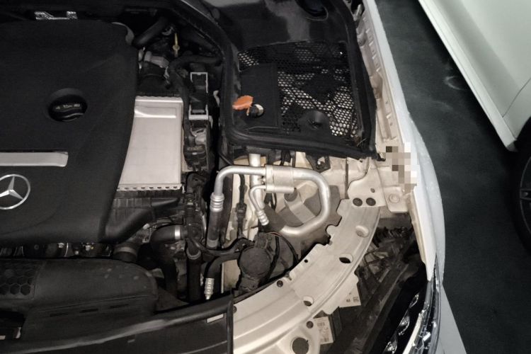 Used Mercedes-Benz C-Class 2018 C 200 Coupe Engine Bay Left