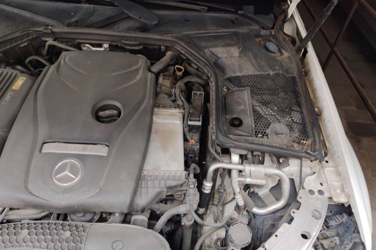 Used Mercedes-Benz C-Class 2018 C 200 L Sport Edition Engine Bay Left