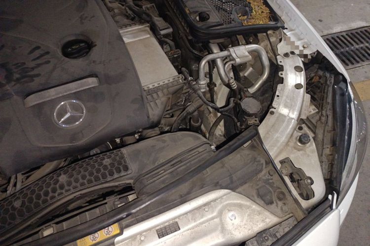 Used Mercedes-Benz C-Class 2018 C 200 L Sport Edition Engine Bay Left