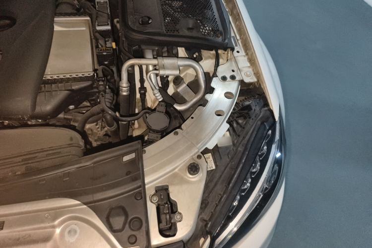Used Mercedes-Benz C-Class 2018 C 200 L Sport Edition Engine Bay Left