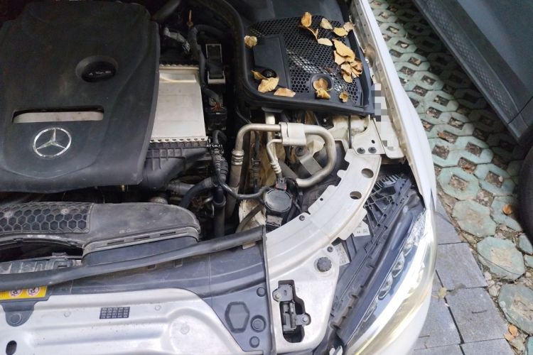 Used Mercedes-Benz C-Class 2018 C 200 L Sport Edition Engine Bay Left