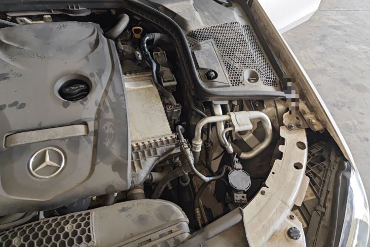 Used Mercedes-Benz C-Class 2018 C 200 L Sport Edition Engine Bay Left