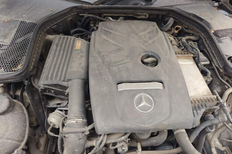 Used Mercedes-Benz C-Class 2018 C 200 Sport Edition Engine Bay