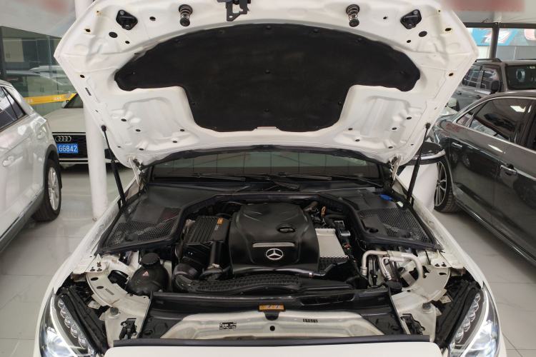 Used Mercedes-Benz C-Class 2018 C 200 Sport Edition Engine Bay