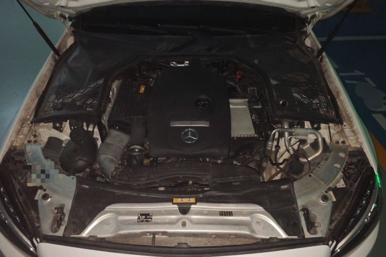 Used Mercedes-Benz C-Class 2018 C 180 L Fashion Edition Sport Version Engine Bay