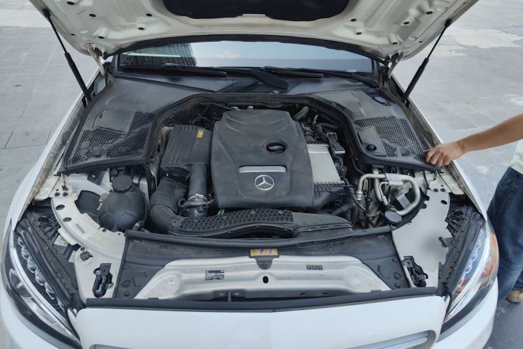 Used Mercedes-Benz C-Class 2018 C 200 L Sport Edition Engine Bay