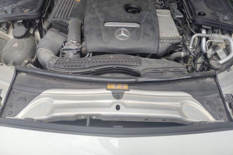 Used Mercedes-Benz C-Class 2018 C 200 Coupe Engine Bay