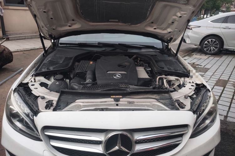 Used Mercedes-Benz C-Class 2018 C 200 Sport Edition Engine Bay