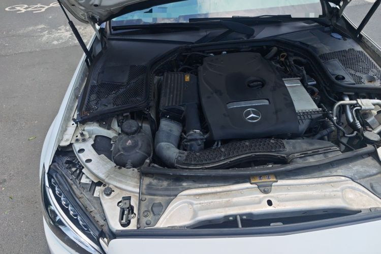 Used Mercedes-Benz C-Class 2018 C 200 L Sport Edition Engine Bay Right