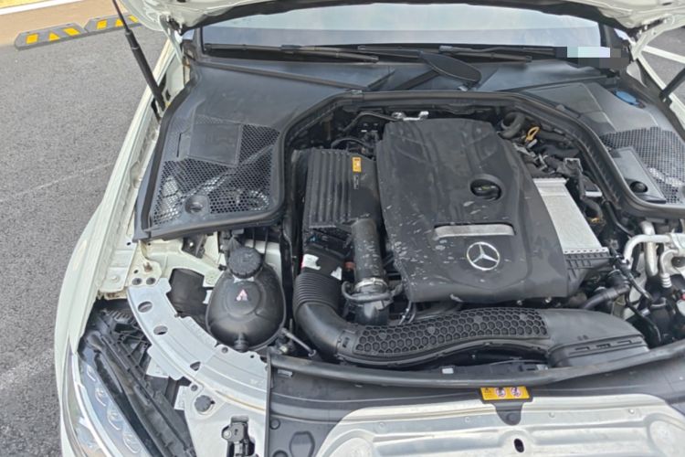 Used Mercedes-Benz C-Class 2018 C 200 L Sport Edition Engine Bay Right