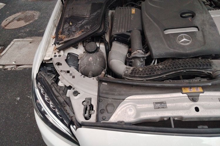 Used Mercedes-Benz C-Class 2018 C 200 L Sport Edition Engine Bay Right