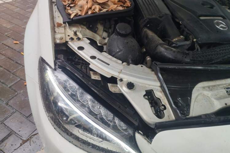 Used Mercedes-Benz C-Class 2018 C 200 L Sport Edition Achievement Special Edition Engine Bay Right