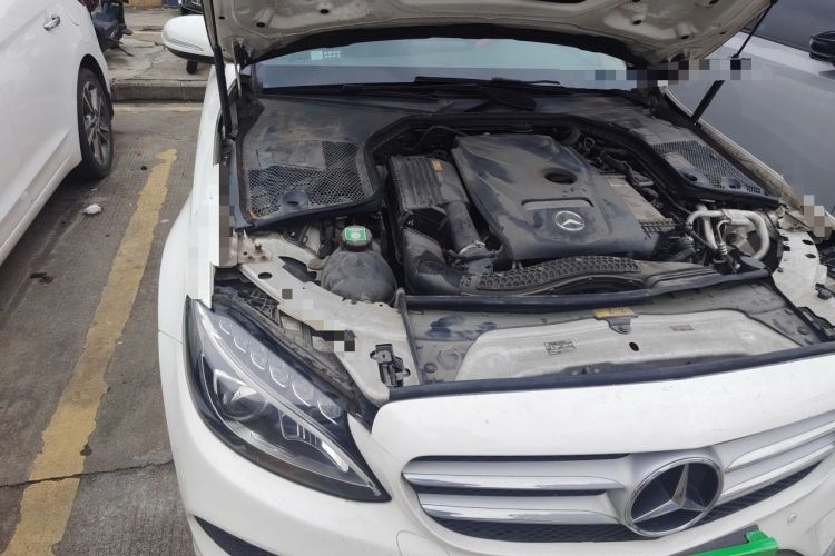 Used Mercedes-Benz C-Class 2018 C 200 L Sport Edition Engine Bay Right