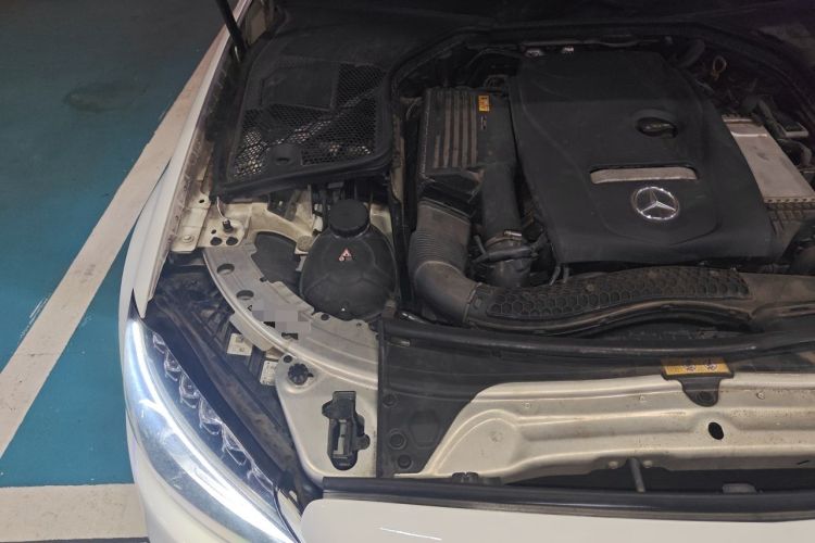 Used Mercedes-Benz C-Class 2018 C 200 Coupe Engine Bay Right