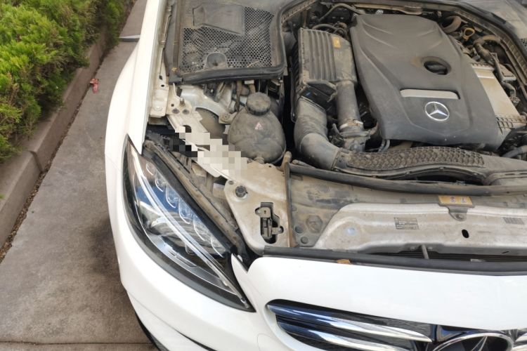 Used Mercedes-Benz C-Class 2018 C 200 Sport Edition Engine Bay Right