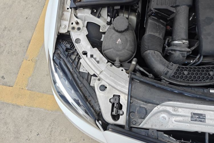 Used Mercedes-Benz C-Class 2018 C 180 L Dynamic Sports Edition Engine Bay Right
