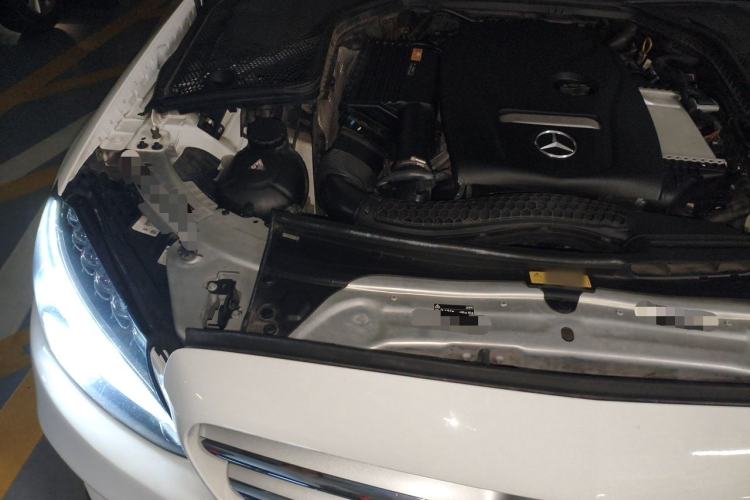 Used Mercedes-Benz C-Class 2018 C 200 L Sport Edition Engine Bay Right