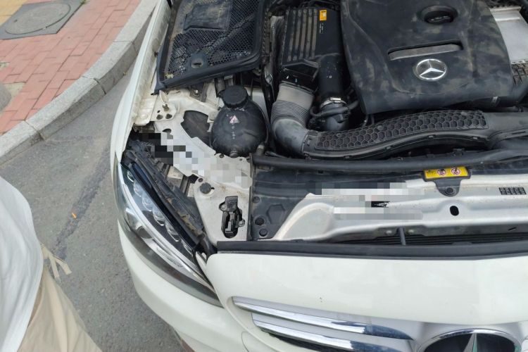 Used Mercedes-Benz C-Class 2018 C 200 L Sport Edition Engine Bay Right