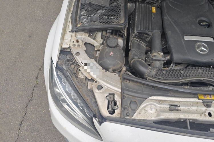 Used Mercedes-Benz C-Class 2018 C 200 L Sport Edition Engine Bay Right