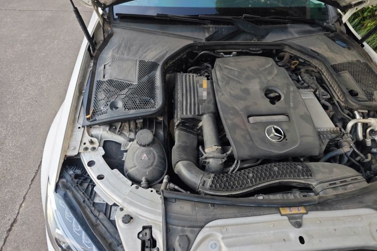 Used Mercedes-Benz C-Class 2018 C 200 L Sport Edition Engine Bay Right