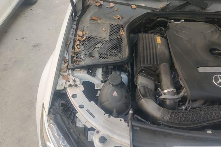 Used Mercedes-Benz C-Class 2018 C 200 L Sport Edition Engine Bay Right