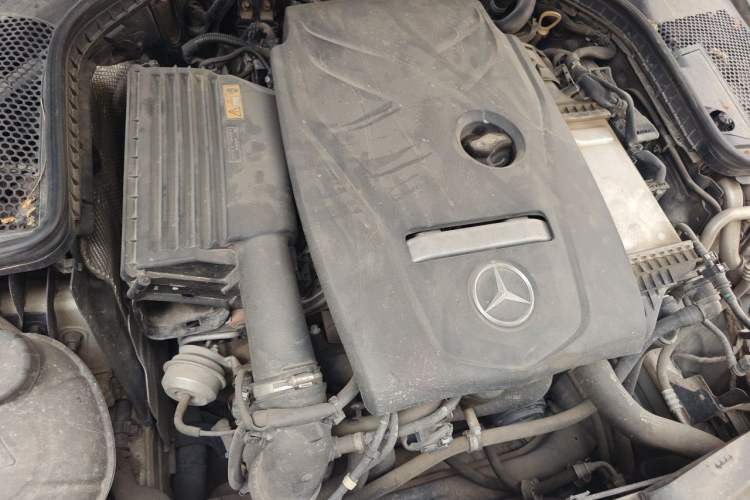 Used Mercedes-Benz C-Class 2018 C 200 Sport Edition Engine Bay Right