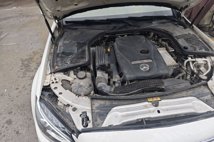 Used Mercedes-Benz C-Class 2018 C 200 L Sport Edition Engine Bay Right