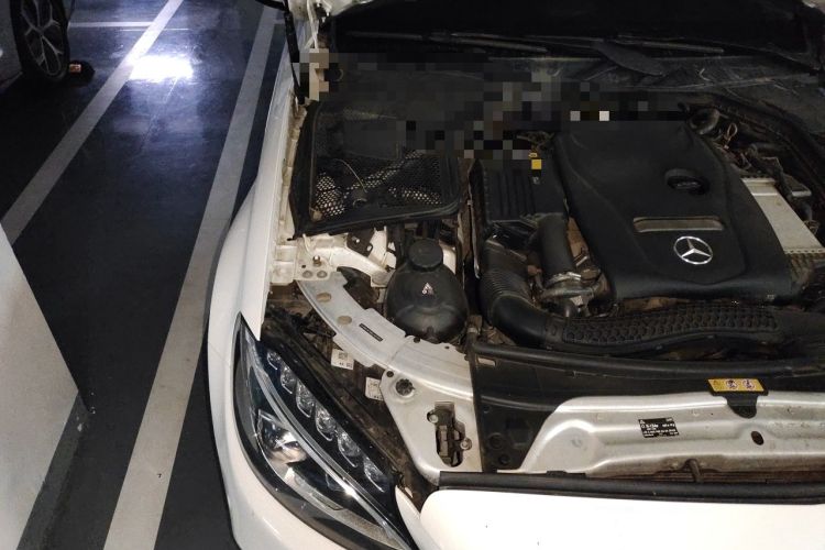 Used Mercedes-Benz C-Class 2018 C 200 L Sport Edition Engine Bay Right
