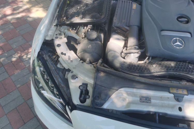 Used Mercedes-Benz C-Class 2018 C 180 L Fashion Edition Sport Version Engine Bay Right