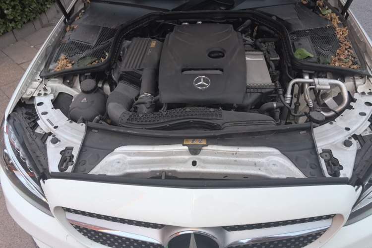 Used Mercedes-Benz C-Class 2018 C 200 Coupe Engine Bay Right