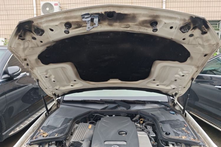 Used Mercedes-Benz C-Class 2018 C 200 L Sport Edition Engine Bay