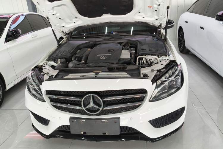 Used Mercedes-Benz C-Class 2018 C 200 Sport Edition Engine Bay