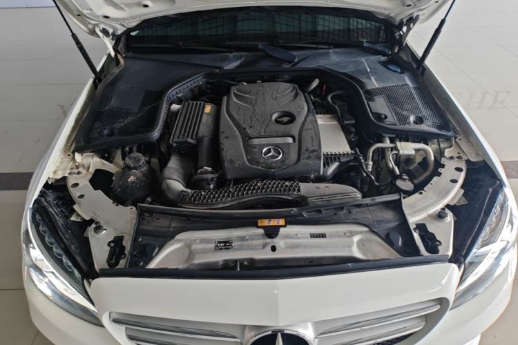 Used Mercedes-Benz C-Class 2018 C 180 L Fashion Edition Sport Version Engine Bay