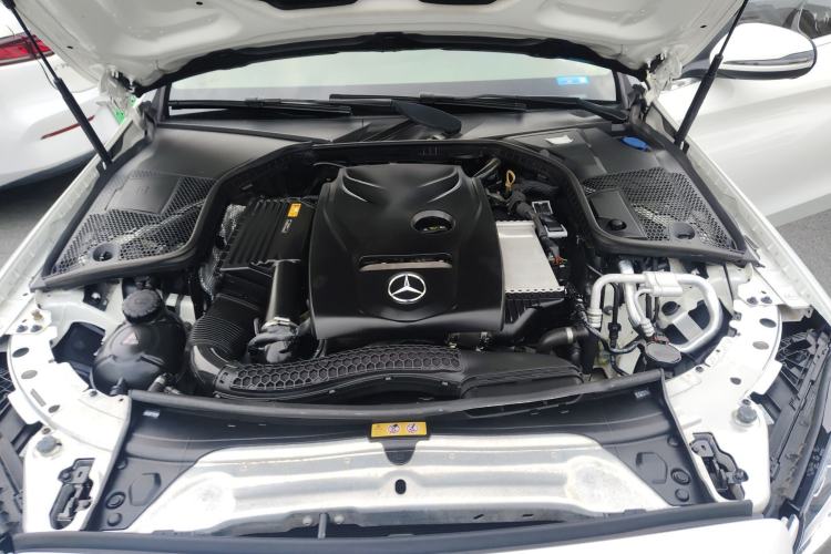 Used Mercedes-Benz C-Class 2018 C 200 Estate Engine Bay