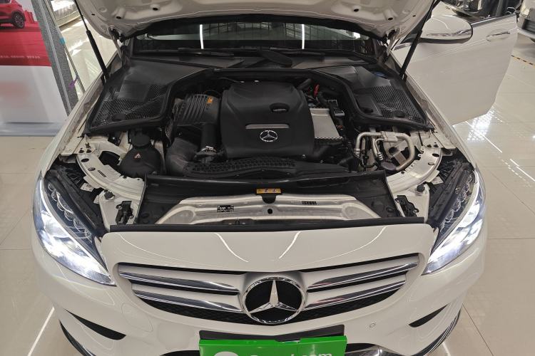 Used Mercedes-Benz C-Class 2018 C 180 L Fashion Edition Sport Version Engine Bay