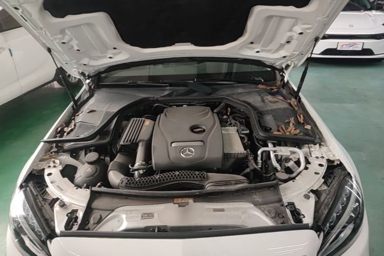 Used Mercedes-Benz C-Class 2018 C 200 L Sport Edition Engine Bay