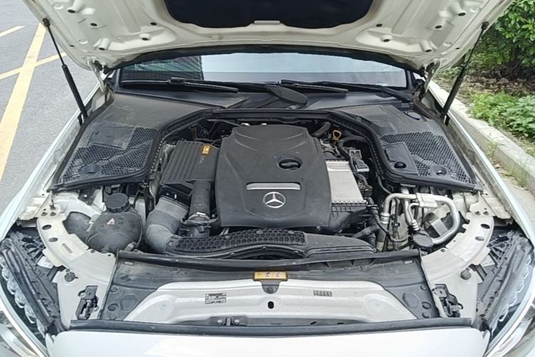 Used Mercedes-Benz C-Class 2018 C 200 Sport Edition Engine Bay